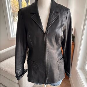 Vintage 90’s Danier Italian Leather Jacket🖤